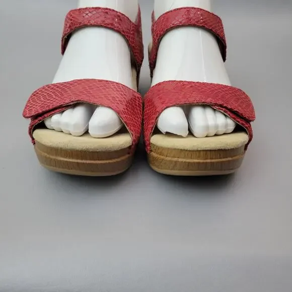 Dansko Red Snakeskin Leather Double Strap Slingback Wedge Sandals Size 38-8 - Picture 5 of 11